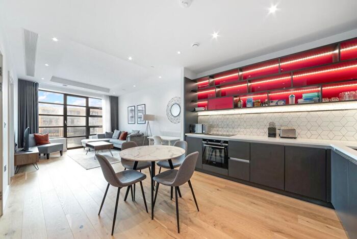 1 Bedroom Apartment To Rent In Defoe House, London City Island, London, E14