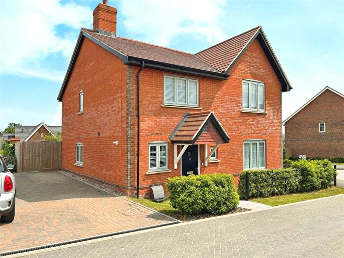 2 Bedroom Semi-Detached House For Sale In Cleveland Nook, Mortimer Common, Reading, Berkshire, RG7