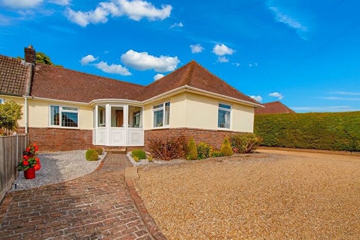 3 Bedroom Semi-Detached Bungalow For Sale In Crescent Rise, Storrington, RH20