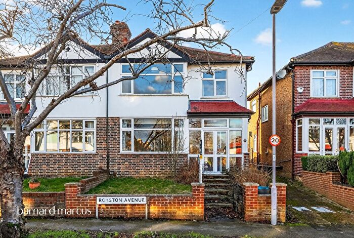 3 Bedroom Semi Detached House For Sale In Royston Avenue, Wallington, SM6