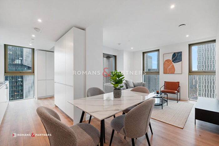 2 Bedroom Apartment To Rent In One Thames Quay, Canary Wharf, E14