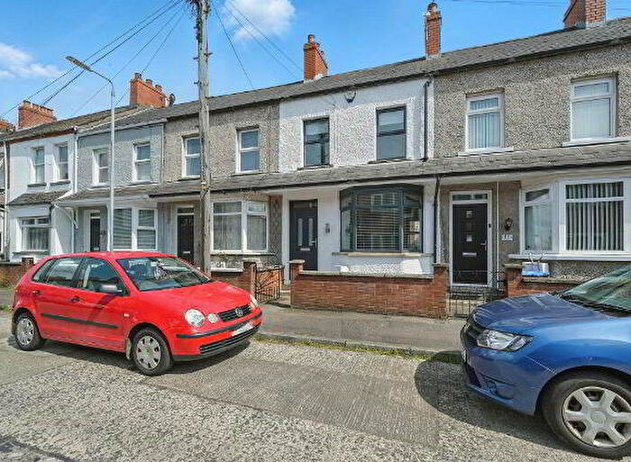 3 Bedroom Mid Terraced House To Rent In Hillfoot Street, Belfast, BT4