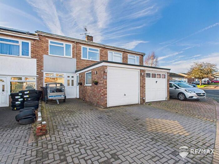 3 Bedroom Terraced House For Sale In Howard Avenue, Dovercourt, CO12