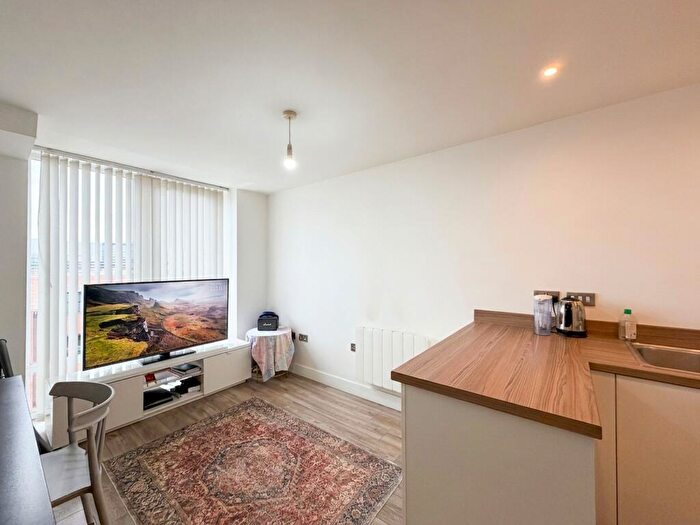 1 Bedroom Apartment To Rent In Queens Road, Queens House, CV1