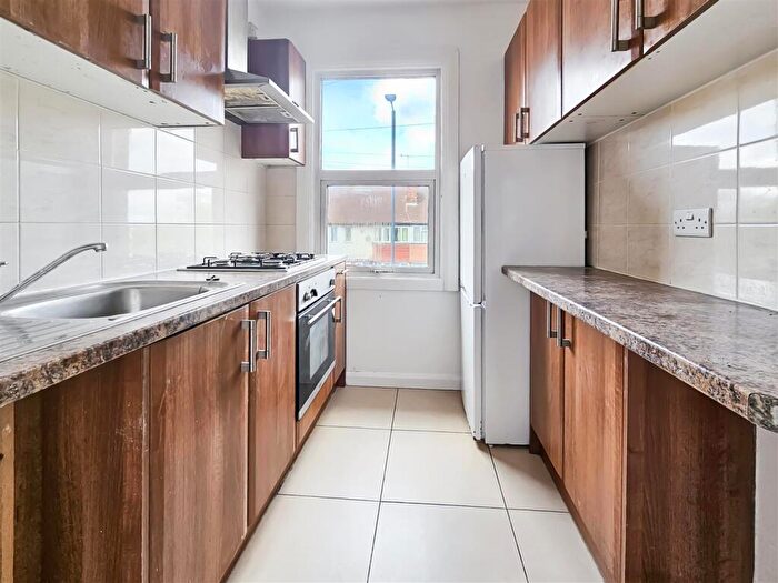 1 Bedroom Flat To Rent In Lower Road, HA2