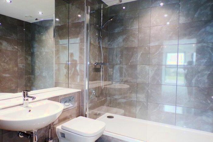 2 Bedroom Flat To Rent In Windmill Street, Birmingham, B1