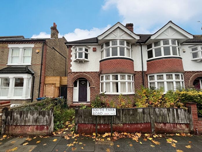 3 Bedroom Property For Sale In South Park Road, Wimbledon, London, SW19
