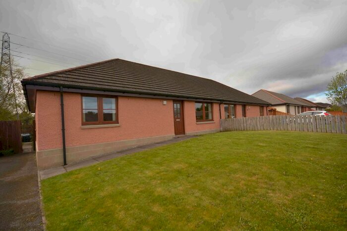 3 Bedroom Semi-Detached Bungalow To Rent In Mansefield Park, Kirkhill, Inverness, IV5