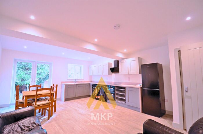 4 Bedroom Terraced House To Rent In Quinton Road Harborne, B17