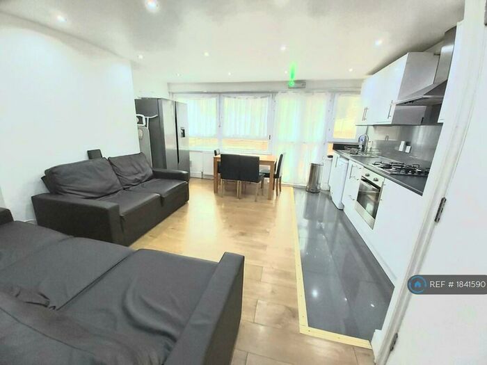 4 Bedroom Flat To Rent In Stratford, London, E15