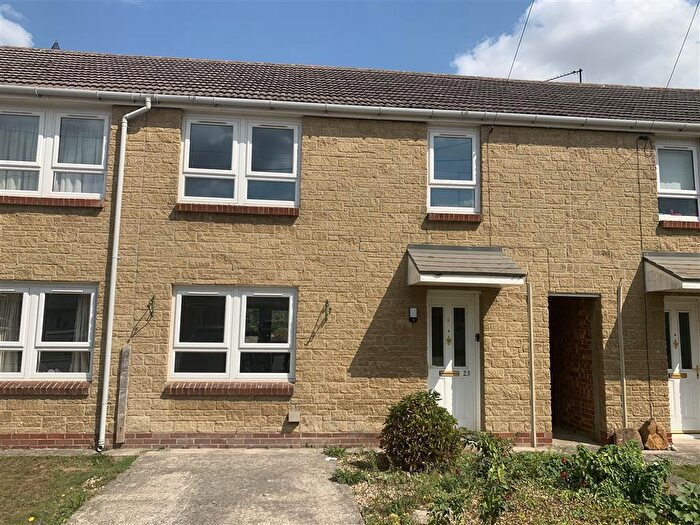 3 Bedroom Terraced House For Sale In Thurlocks, Tintinhull, Yeovil, BA22