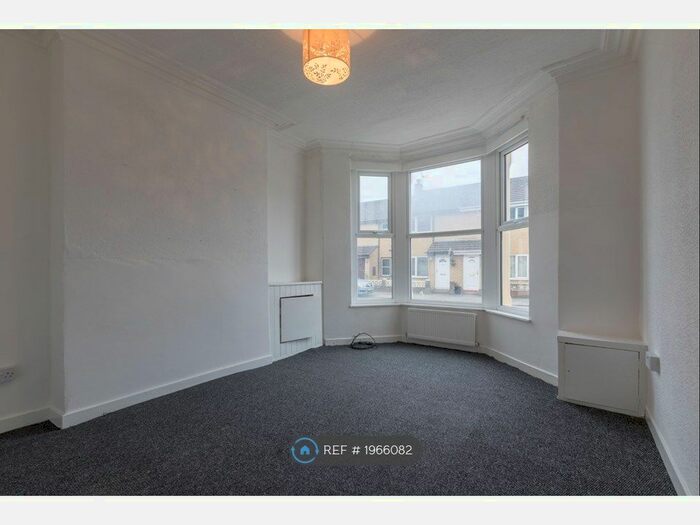 1 Bedroom Flat To Rent In Westminster Road, Morecambe, LA3