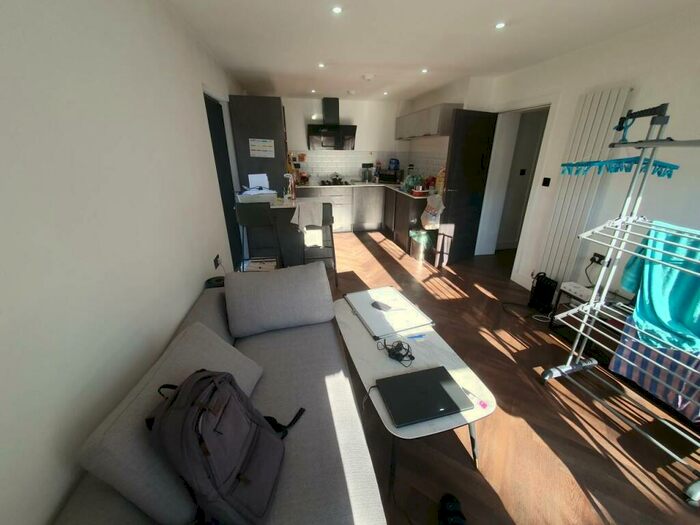 1 Bedroom Flat To Rent In Arbour Edge, King George V Drive East, Heath, CF14