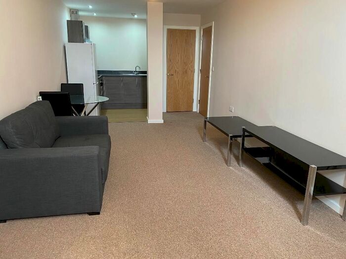 1 Bedroom Flat To Rent In Richmond Road, Halifax, HX1