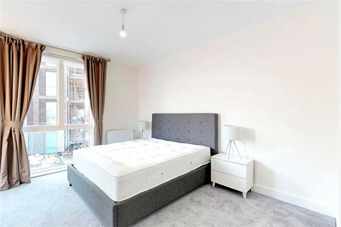 2 Bedroom Flat To Rent In Bellow House, Harrow On The Hill, HA1