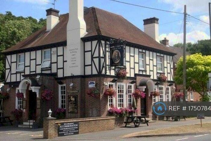 2 Bedroom Flat To Rent In London Road, Sayers Common, Hassocks, BN6