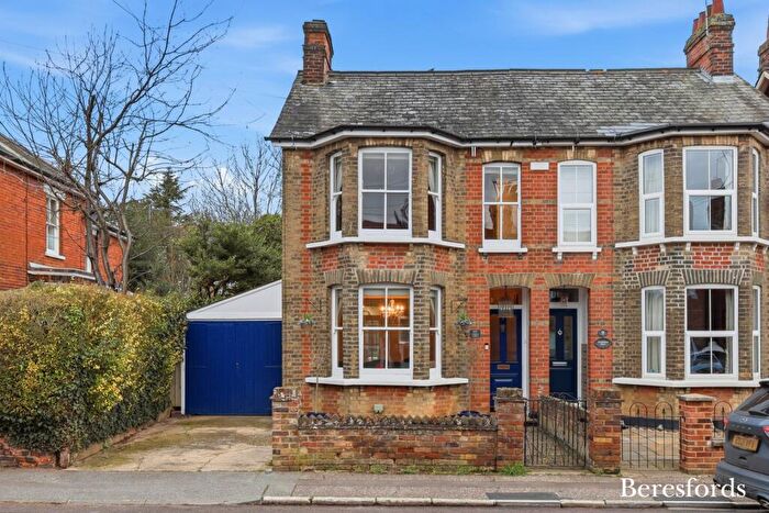 3 Bedroom Semi Detached House For Sale In Woodfield Road, Braintree, CM7