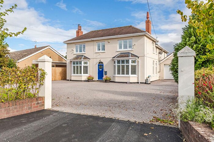 5 Bedroom Detached House For Sale In Whitchurch Road, Audlem, CW3