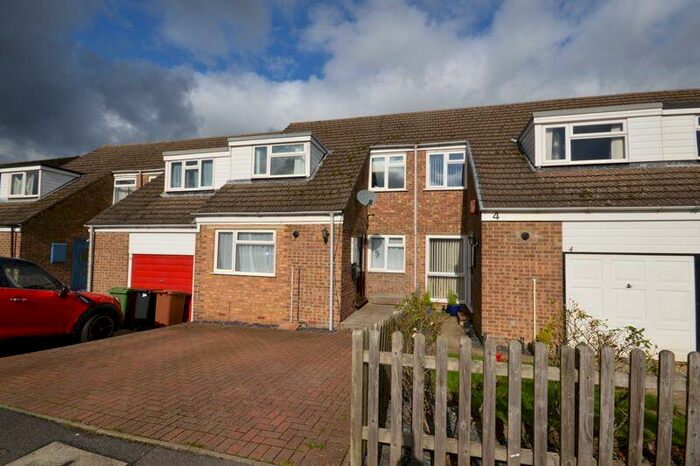 3 Bedroom Terraced House To Rent In Thame, OX9