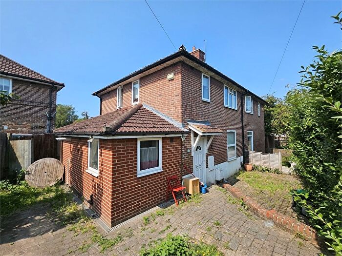 5 Bedroom Semi-Detached House To Rent In Ballamore Road, Catford, London, BR1