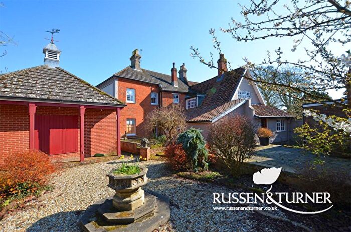 4 Bedroom Semi Detached House For Sale In The Street, Sporle, PE32