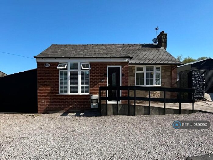 3 Bedroom Bungalow To Rent In Wigan Road, Bolton, BL5