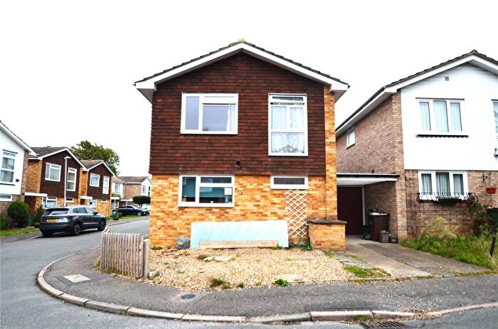 4 Bedroom Detached House To Rent In Leslie Gardens, Sutton, SM2