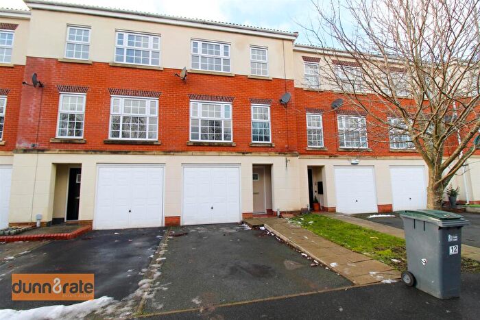 3 Bedroom Town House For Sale In Onyx Grove, Milton, Stoke-On-Trent, ST6