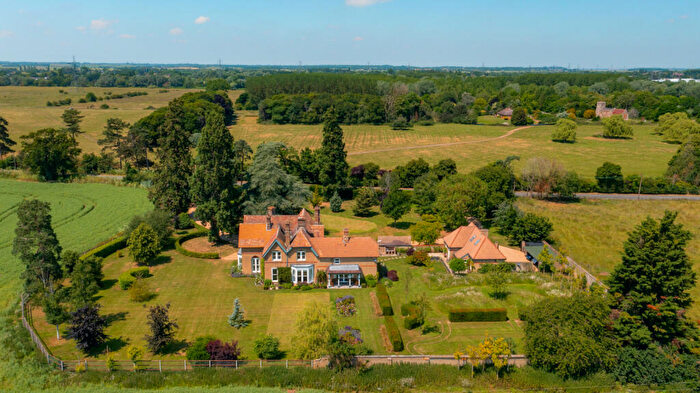 6 Bedroom Detached House For Sale In Little Barford, St. Neots, Bedfordshire, PE19