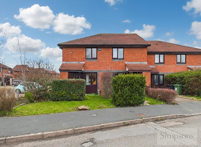 2 Bedroom End Of Terrace House For Sale In Gibson Close, Abingdon, OX14