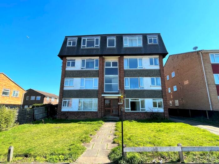 2 Bedroom Flat To Rent In Windsor Court, Hatherley Road, Sidcup, DA14