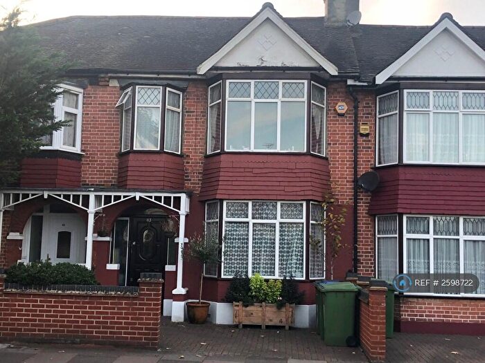3 Bedroom Terraced House To Rent In Basildon Road, London, SE2