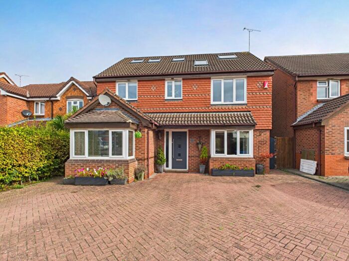5 Bedroom Detached House For Sale In Foxdell Way, Chellaston, DE73