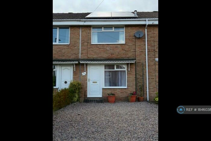 2 Bedroom Semi-Detached House To Rent In Fleming Way, Rotherham, S66