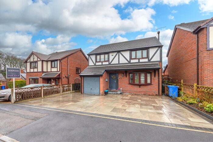 4 Bedroom Detached House For Sale In Oaks Farm Close, Darton, Barnsley, S75