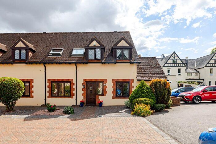 3 Bedroom Terraced House For Sale In Orme Cottages, Tilburstow Hill Road, RH9