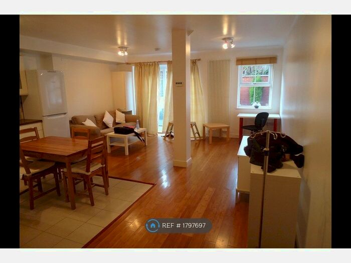 1 Bedroom Flat To Rent In Adelaide Grove, London, W12