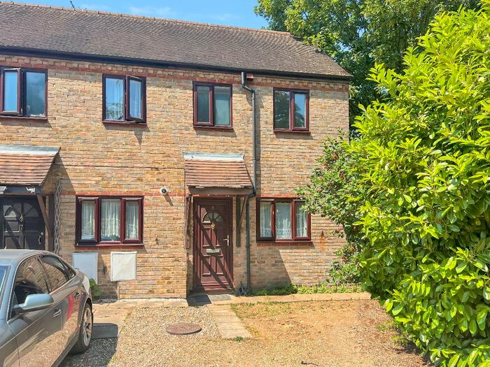 1 Bedroom End Of Terrace House To Rent In Wallis Court, Sussex Place, Slough, SL1