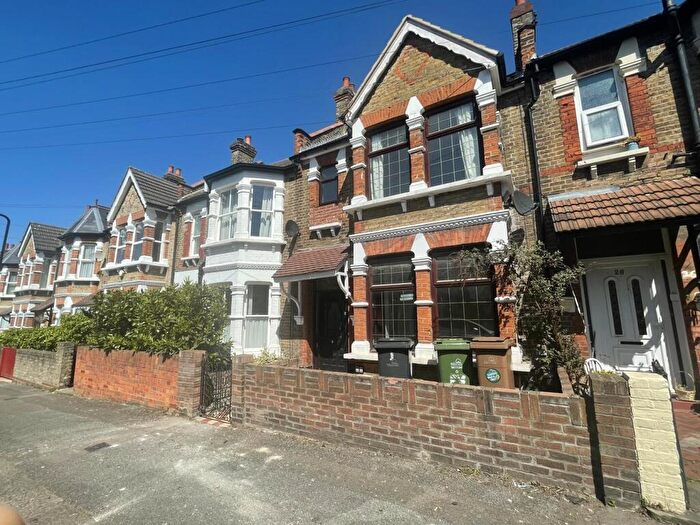 5 Bedroom House To Rent In Scarborough Road, London, E11