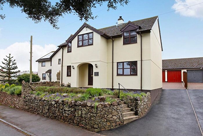 4 Bedroom Detached House For Sale In Church Road, Ideford, TQ13