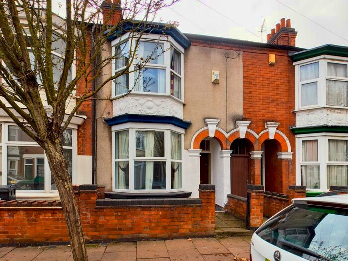 4 Bedroom House To Rent In Paton Street, Leicester, LE3