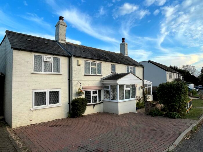 4 Bedroom Detached House For Sale In West End, Woodhurst, Huntingdon, PE28