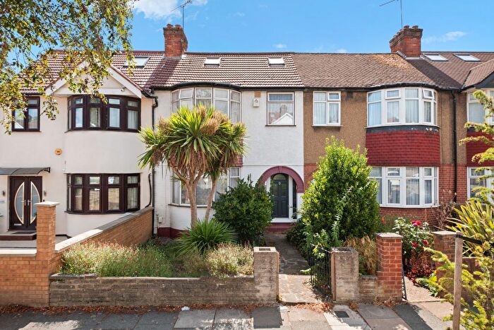 4 Bedroom Terraced House For Sale In Whitton Avenue West, Greenford, UB6
