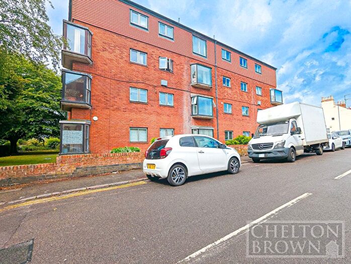 2 Bedroom Flat To Rent In Billing Road, Northampton, Northamptonshire, NN1
