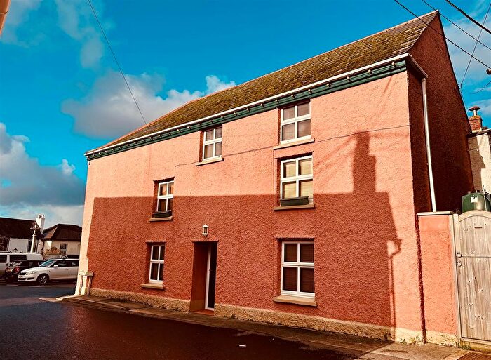 4 Bedroom Semi-Detached House For Sale In The Square, St. Keverne, Helston, TR12