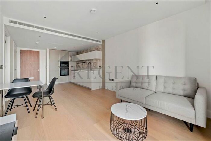 1 Bedroom Flat To Rent In Parkside Apartments, Cascade Way, W12