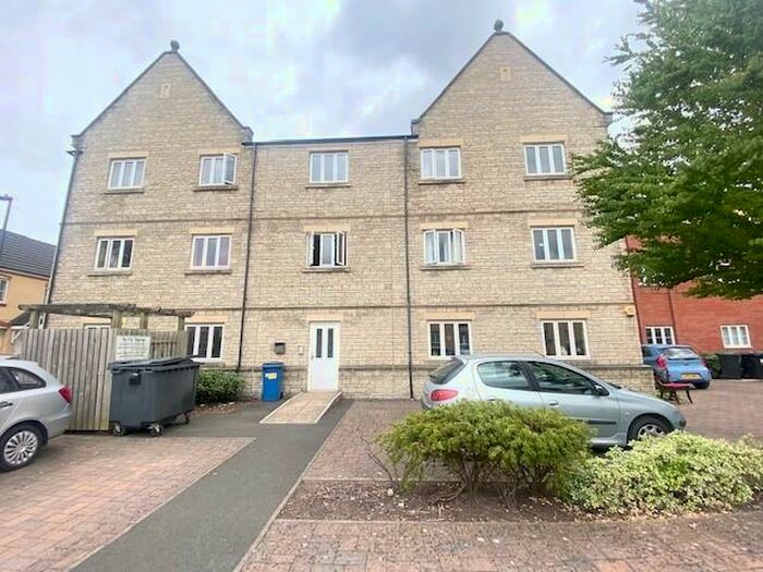 2 Bedroom Apartment To Rent In Shepherds Walk, Bradley Stoke, Bristol, BS32