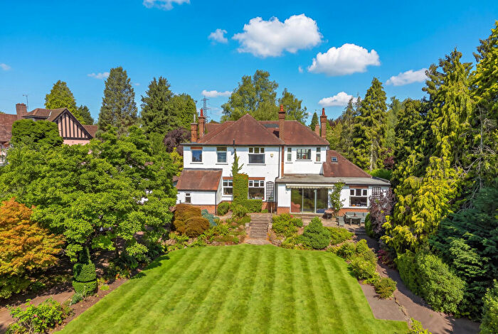 5 Bedroom Detached House For Sale In Brownhill Crescent, Rothley, LE7