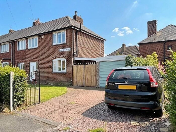 3 Bedroom End Of Terrace House To Rent In Waincliffe Avenue, Manchester, M21