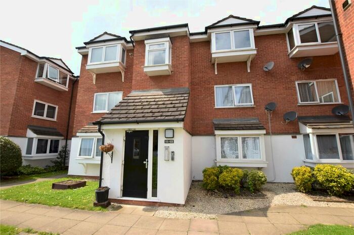 1 Bedroom Apartment To Rent In Vignoles Road, Romford, RM7